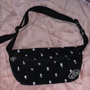 Vans pineapple fanny pack